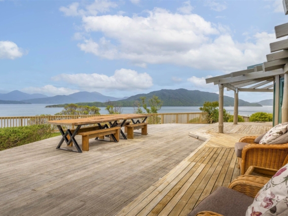 K Real Estate Agency - Motueka | Nelson | Tasman & Golden Bay - 0 Ahitarakihi Bay - Arapawa Island
