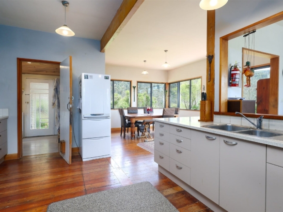 K Real Estate Agency - Motueka | Nelson | Tasman & Golden Bay - 115 Snake Creek Road - Mangarakau