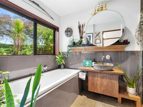 K Real Estate Agency - Motueka | Nelson | Tasman & Golden Bay - 136 Awa Awa Road - Mapua