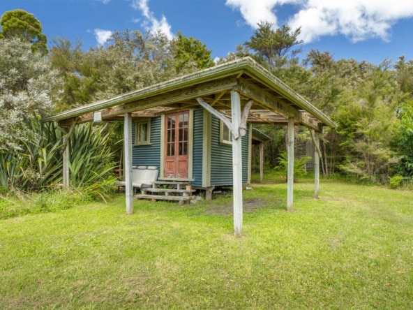 K Real Estate Agency - Motueka | Nelson | Tasman & Golden Bay - 14 Lookout Road - Parapara