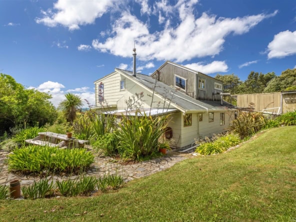 K Real Estate Agency - Motueka | Nelson | Tasman & Golden Bay - 14 Lookout Road - Parapara