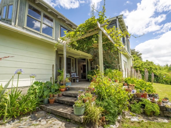 K Real Estate Agency - Motueka | Nelson | Tasman & Golden Bay - 14 Lookout Road - Parapara