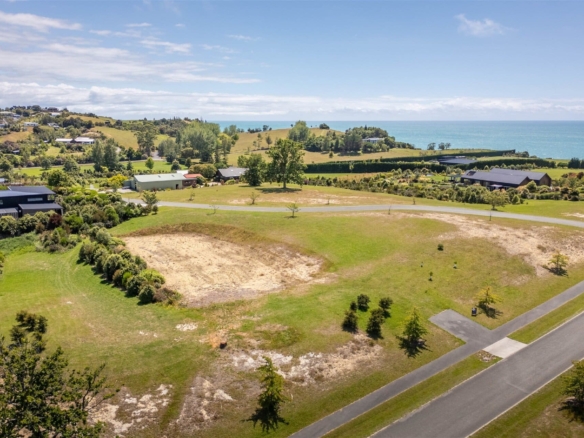 K Real Estate Agency - Motueka | Nelson | Tasman & Golden Bay - 17 Deck Road - Tasman