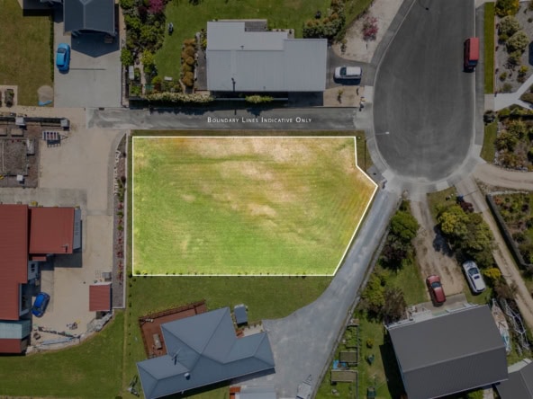 K Real Estate Agency - Motueka | Nelson | Tasman & Golden Bay - 18 McDonald Place - Collingwood
