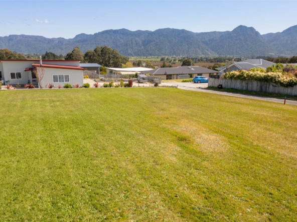 K Real Estate Agency - Motueka | Nelson | Tasman & Golden Bay - 18 McDonald Place - Collingwood