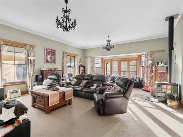 K Real Estate Agency - Motueka | Nelson | Tasman & Golden Bay - 20 Neudorf Road - Upper Moutere