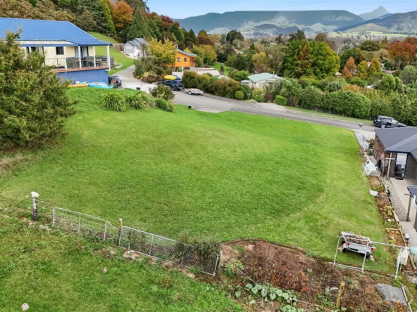 K Real Estate Agency - Motueka | Nelson | Tasman & Golden Bay - 25 Arapeta Place - Takaka