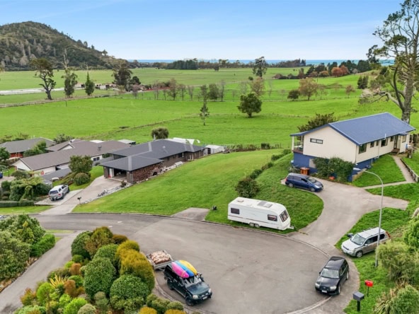 K Real Estate Agency - Motueka | Nelson | Tasman & Golden Bay - 25 Arapeta Place - Takaka