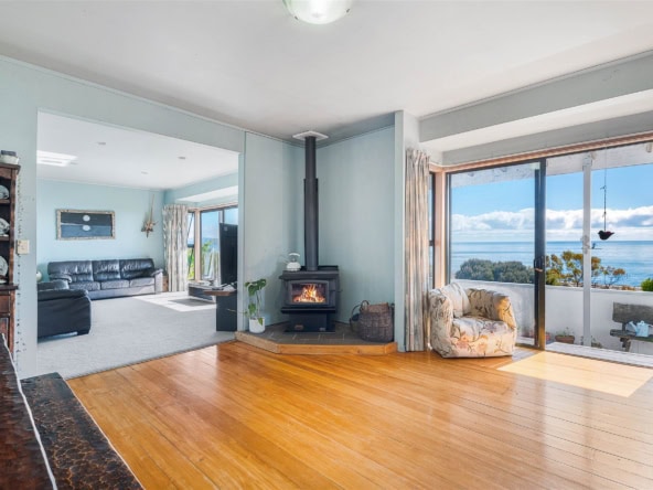 K Real Estate Agency - Motueka | Nelson | Tasman & Golden Bay - 42 Beach Road - Collingwood