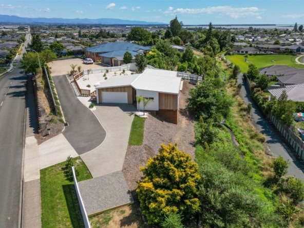 K Real Estate Agency - Motueka | Nelson | Tasman & Golden Bay - 63 Hart Road - Richmond