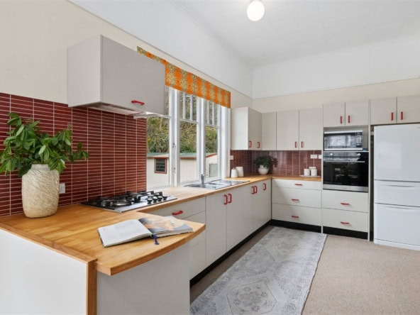 K Real Estate Agency - Motueka | Nelson | Tasman & Golden Bay - 214 Nile Street - Nelson