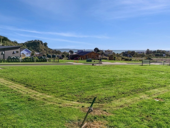K Real Estate Agency - Motueka | Nelson | Tasman & Golden Bay - 35 Matenga Road - Tata Beach