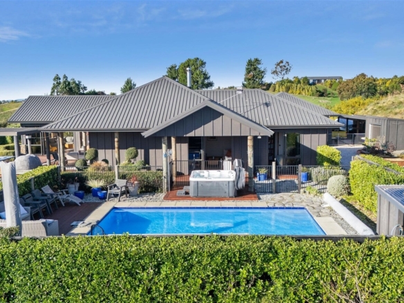 K Real Estate Agency - Motueka | Nelson | Tasman & Golden Bay - 4 Amber Rise - Mapua