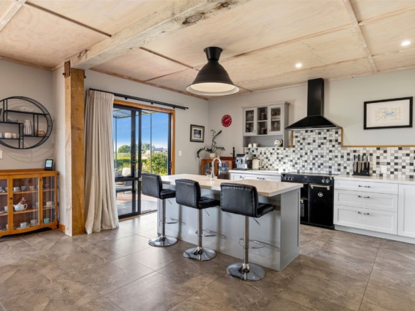 K Real Estate Agency - Motueka | Nelson | Tasman & Golden Bay - 4 Amber Rise - Mapua