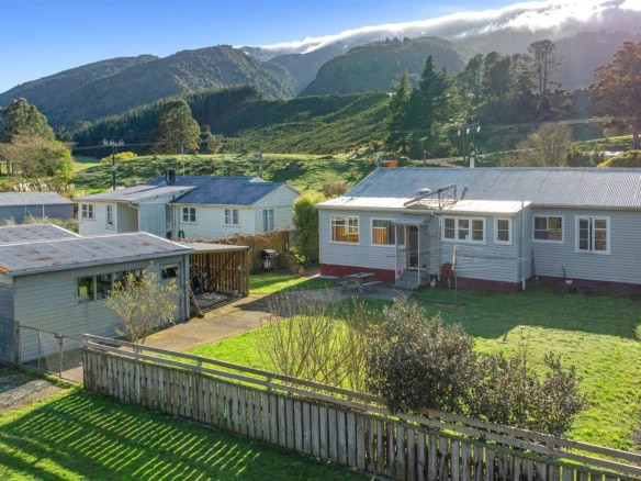 K Real Estate Agency - Motueka | Nelson | Tasman & Golden Bay - 55 Takaka Valley Highway - Takaka