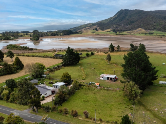 K Real Estate Agency - Motueka | Nelson | Tasman & Golden Bay - 21 Pakawau Bush Road - Pakawau