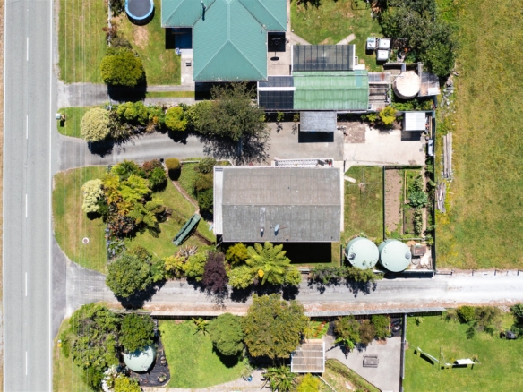 K Real Estate Agency - Motueka | Nelson | Tasman & Golden Bay - 682 Abel Tasman Drive - Clifton