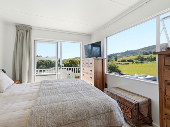 K Real Estate Agency - Motueka | Nelson | Tasman & Golden Bay - 682 Abel Tasman Drive - Clifton