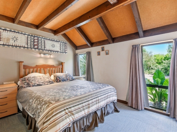 K Real Estate Agency - Motueka | Nelson | Tasman & Golden Bay - 80 Selwyn Street - Pohara