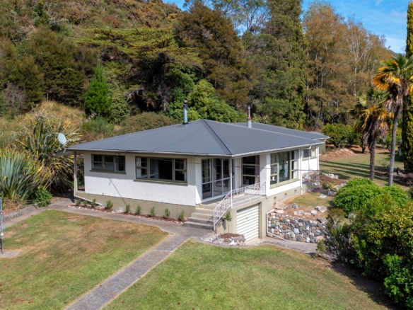 K Real Estate Agency - Motueka | Nelson | Tasman & Golden Bay - 1079 Motueka Valley Highway - Motueka