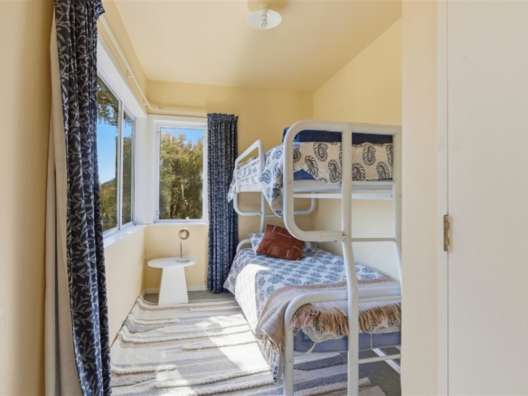 K Real Estate Agency - Motueka | Nelson | Tasman & Golden Bay - 121 Main Road St Arnaud - St Arnaud