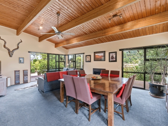 K Real Estate Agency - Motueka | Nelson | Tasman & Golden Bay - 30 Totara Avenue - Collingwood