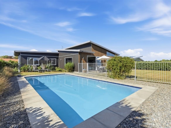 K Real Estate Agency - Motueka | Nelson | Tasman & Golden Bay - 6 Te Aroha Place - Mapua