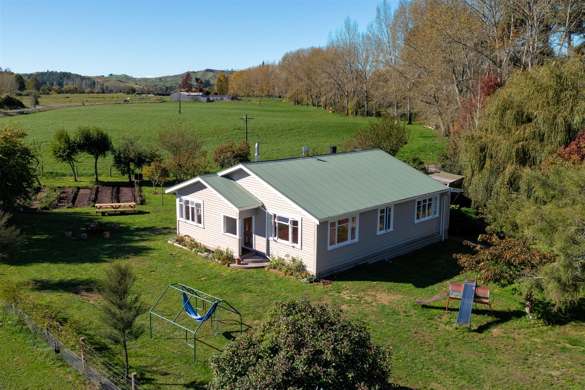K Real Estate Agency - Motueka | Nelson | Tasman & Golden Bay - 1397 Dovedale Road - Upper Moutere