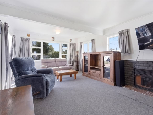 K Real Estate Agency - Motueka | Nelson | Tasman & Golden Bay - 17 McGlashen Street - Motueka