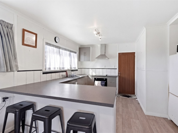 K Real Estate Agency - Motueka | Nelson | Tasman & Golden Bay - 17 McGlashen Street - Motueka