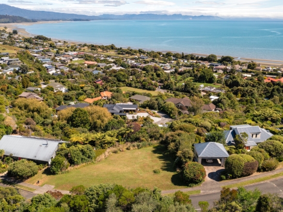 K Real Estate Agency - Motueka | Nelson | Tasman & Golden Bay - 21 Bay Vista Drive - Pohara