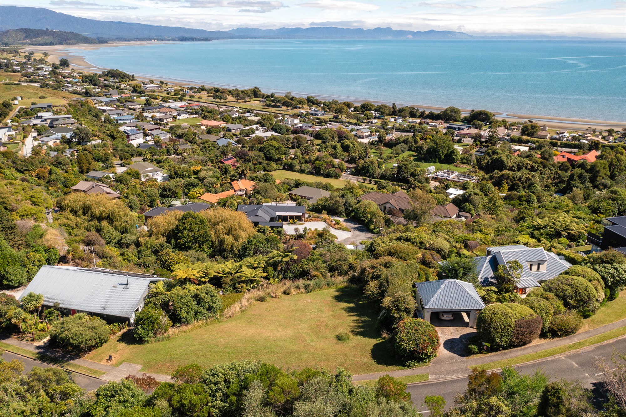 21 Bay Vista Drive – Pohara K Real Estate Agency - Motueka | Nelson | Tasman & Golden Bay - 21 Bay Vista Drive - Pohara