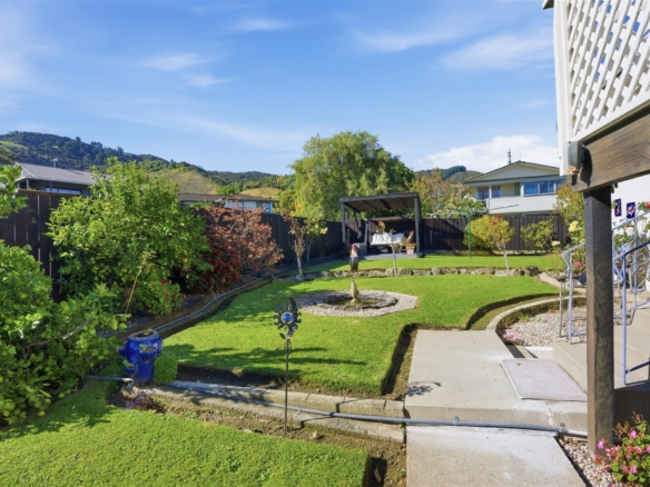 K Real Estate Agency - Motueka | Nelson | Tasman & Golden Bay - 25 Rainbow Drive - Atawhai