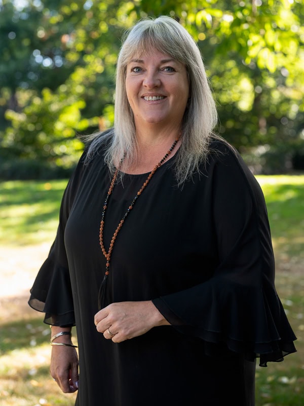 Lisa Ball