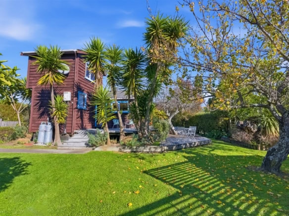 K Real Estate Agency - Motueka | Nelson | Tasman & Golden Bay - 187 Kina Beach Road - Tasman