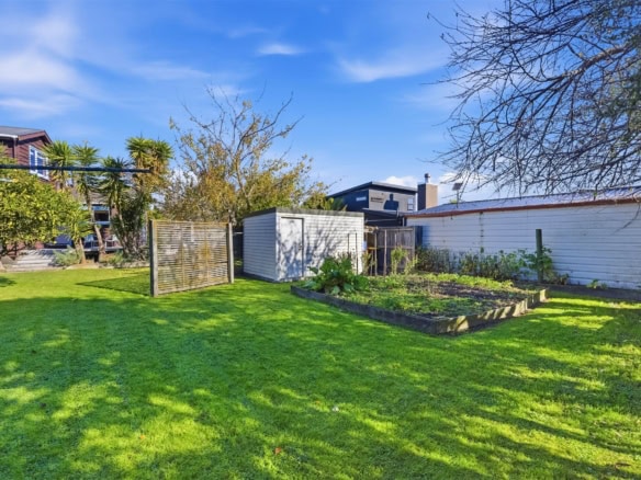K Real Estate Agency - Motueka | Nelson | Tasman & Golden Bay - 187 Kina Beach Road - Tasman