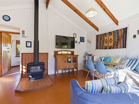 K Real Estate Agency - Motueka | Nelson | Tasman & Golden Bay - 187 Kina Beach Road - Tasman