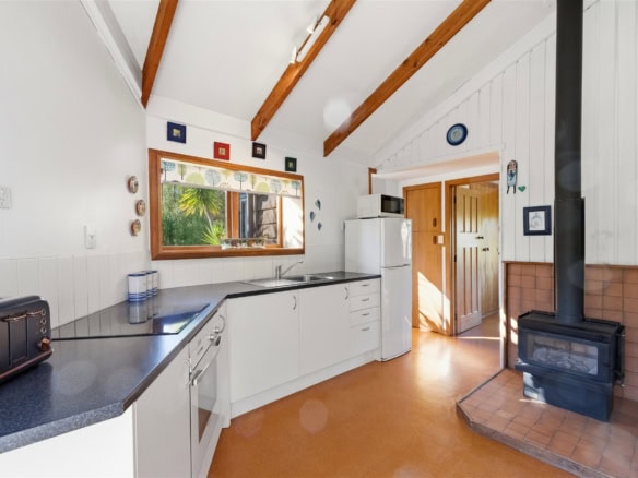 K Real Estate Agency - Motueka | Nelson | Tasman & Golden Bay - 187 Kina Beach Road - Tasman