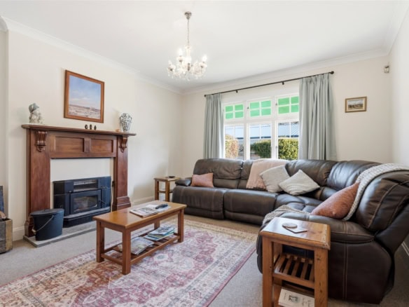 K Real Estate Agency - Motueka | Nelson | Tasman & Golden Bay - 39 Poole Street - Motueka