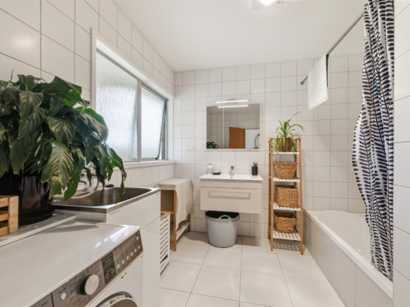K Real Estate Agency - Motueka | Nelson | Tasman & Golden Bay - 25 Abel Tasman Drive - Takaka