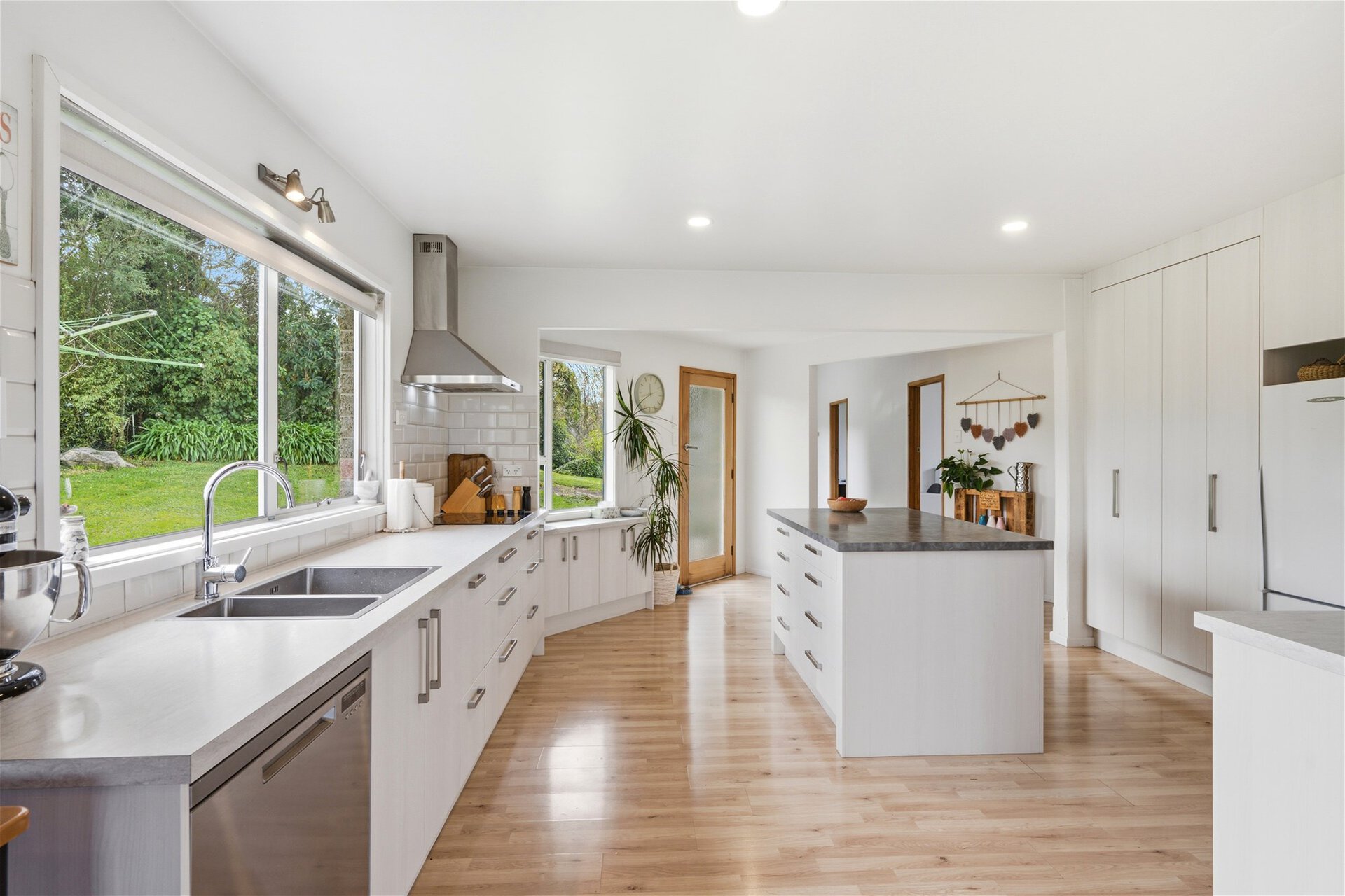 K Real Estate Agency - Motueka | Nelson | Tasman & Golden Bay - 25 Abel Tasman Drive - Takaka