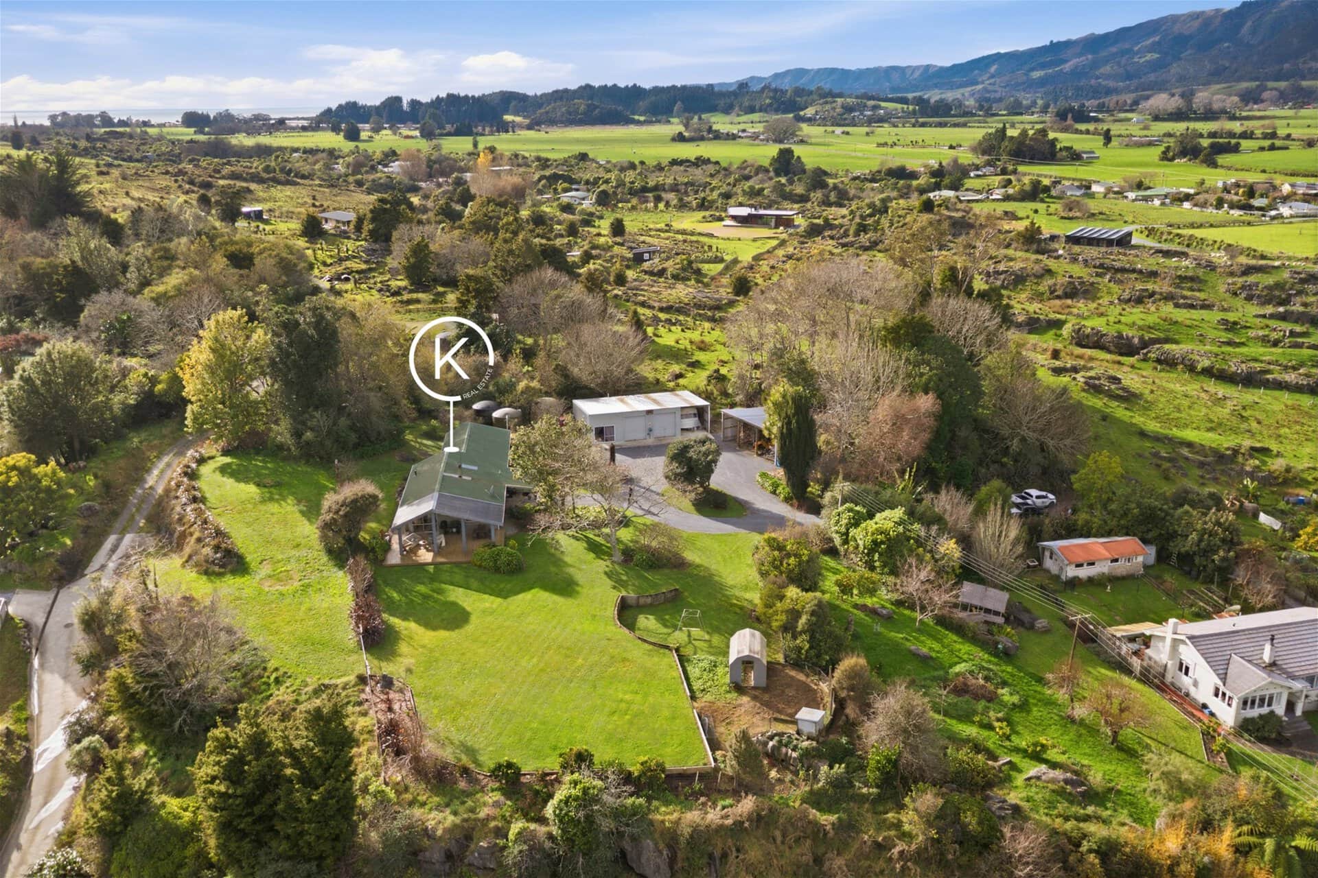 25 Abel Tasman Drive
