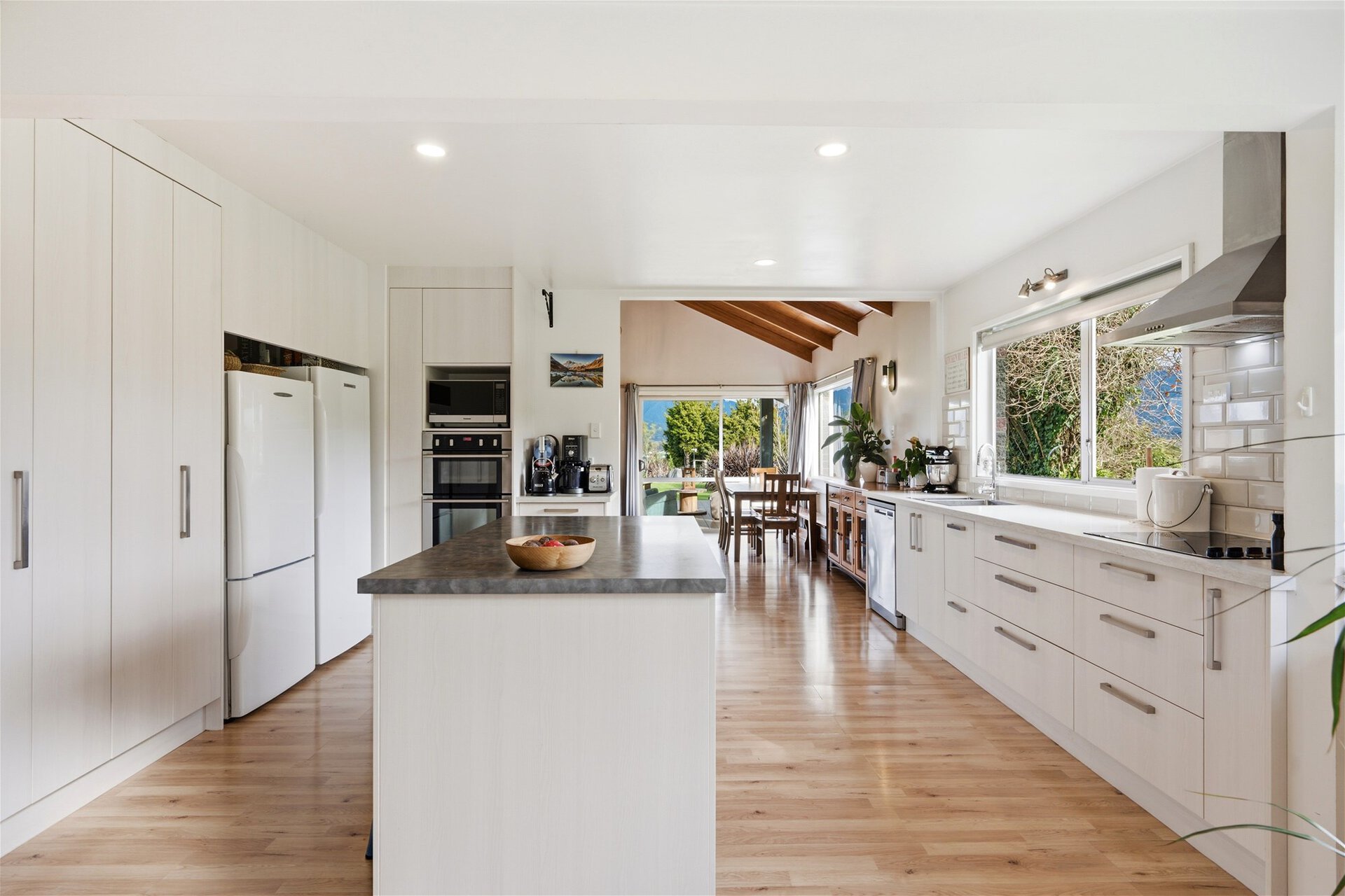 K Real Estate Agency - Motueka | Nelson | Tasman & Golden Bay - 25 Abel Tasman Drive - Takaka