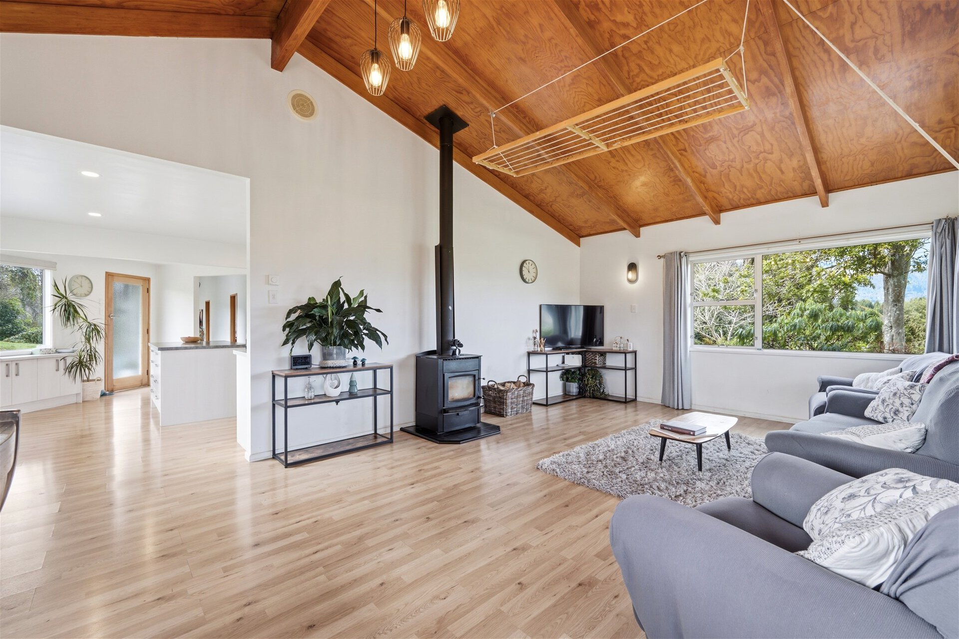 K Real Estate Agency - Motueka | Nelson | Tasman & Golden Bay - 25 Abel Tasman Drive - Takaka