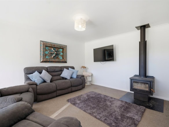 K Real Estate Agency - Motueka | Nelson | Tasman & Golden Bay - 346 & 348 Motueka River West Bank Road - Brooklyn