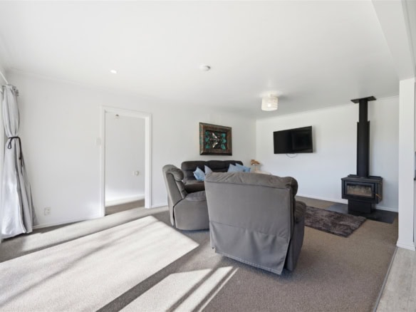 K Real Estate Agency - Motueka | Nelson | Tasman & Golden Bay - 346 & 348 Motueka River West Bank Road - Brooklyn