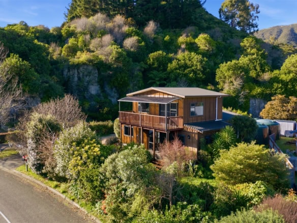 K Real Estate Agency - Motueka | Nelson | Tasman & Golden Bay - 4 Bay Vista Drive - Pohara