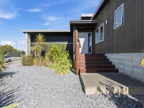 K Real Estate Agency - Motueka | Nelson | Tasman & Golden Bay - 6 Te Aroha Place - Mapua