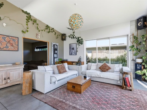 K Real Estate Agency - Motueka | Nelson | Tasman & Golden Bay - 6 Te Aroha Place - Mapua