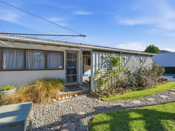 K Real Estate Agency - Motueka | Nelson | Tasman & Golden Bay - 707 Main Road Riwaka - Riwaka